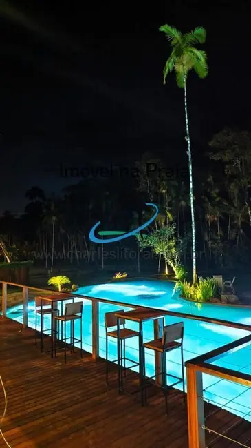 Foto 4 de Casa com 3 quartos à venda, 430m2 em Ubatuba - SP