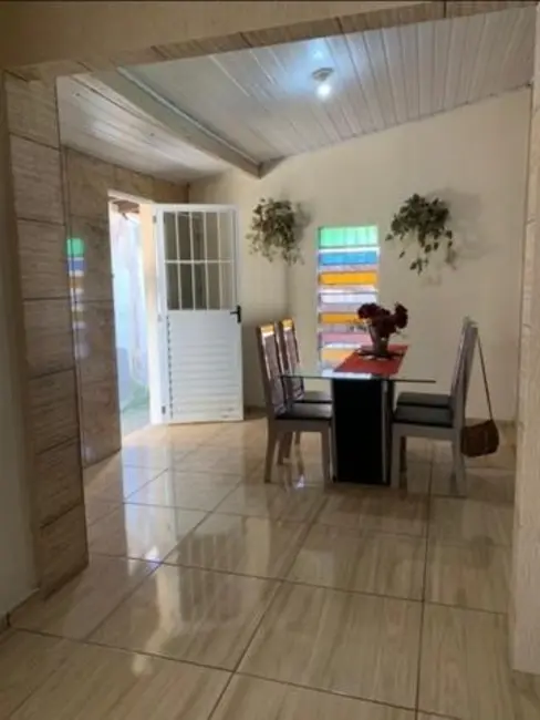 Foto 6 de Casa com 4 quartos à venda, 215m2 em Jardim das Gaivotas, Caraguatatuba - SP