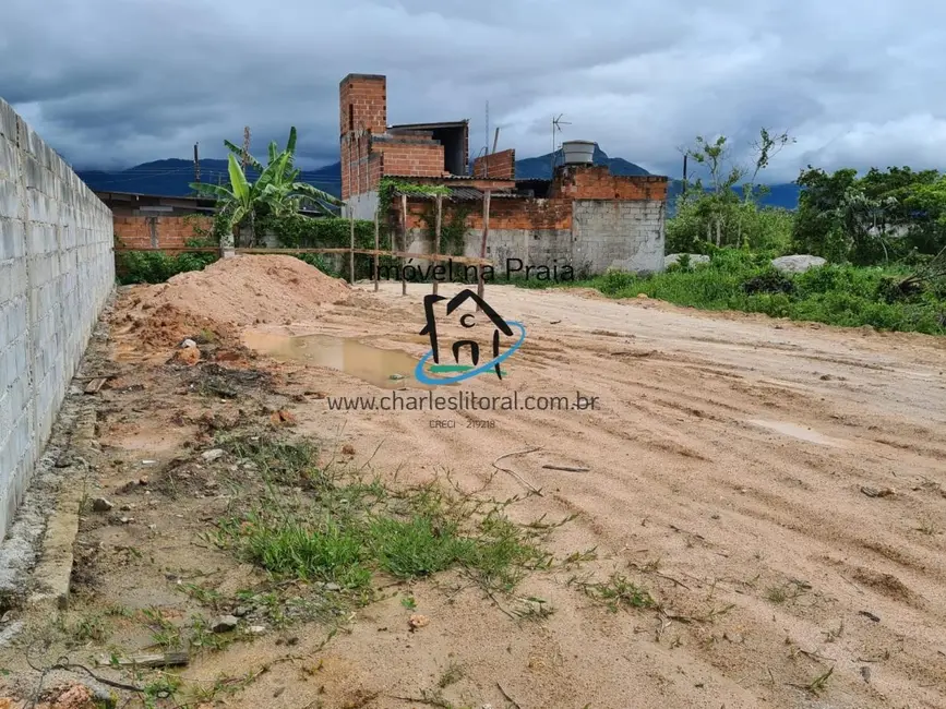 Foto 1 de Terreno / Lote à venda, 135m2 em Balneário dos Golfinhos, Caraguatatuba - SP