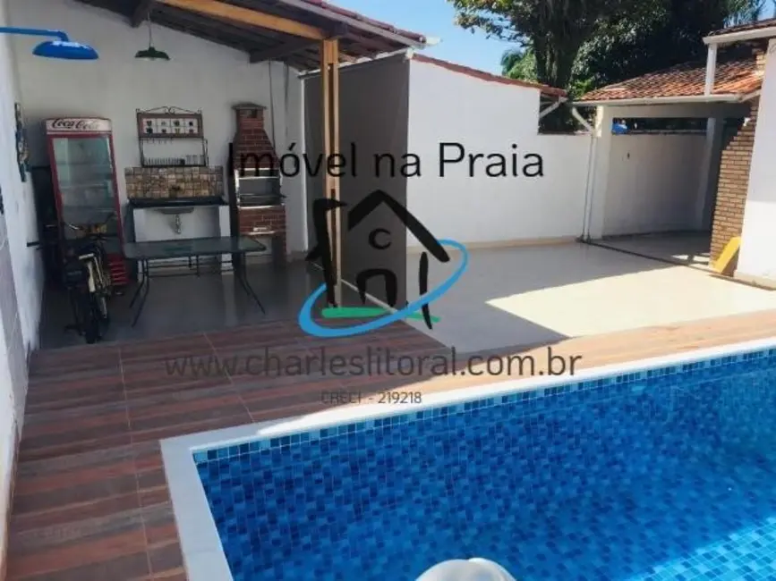 Foto 2 de Casa com 2 quartos à venda, 120m2 em Sumaré, Caraguatatuba - SP