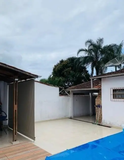 Foto 6 de Casa com 2 quartos à venda, 120m2 em Sumaré, Caraguatatuba - SP