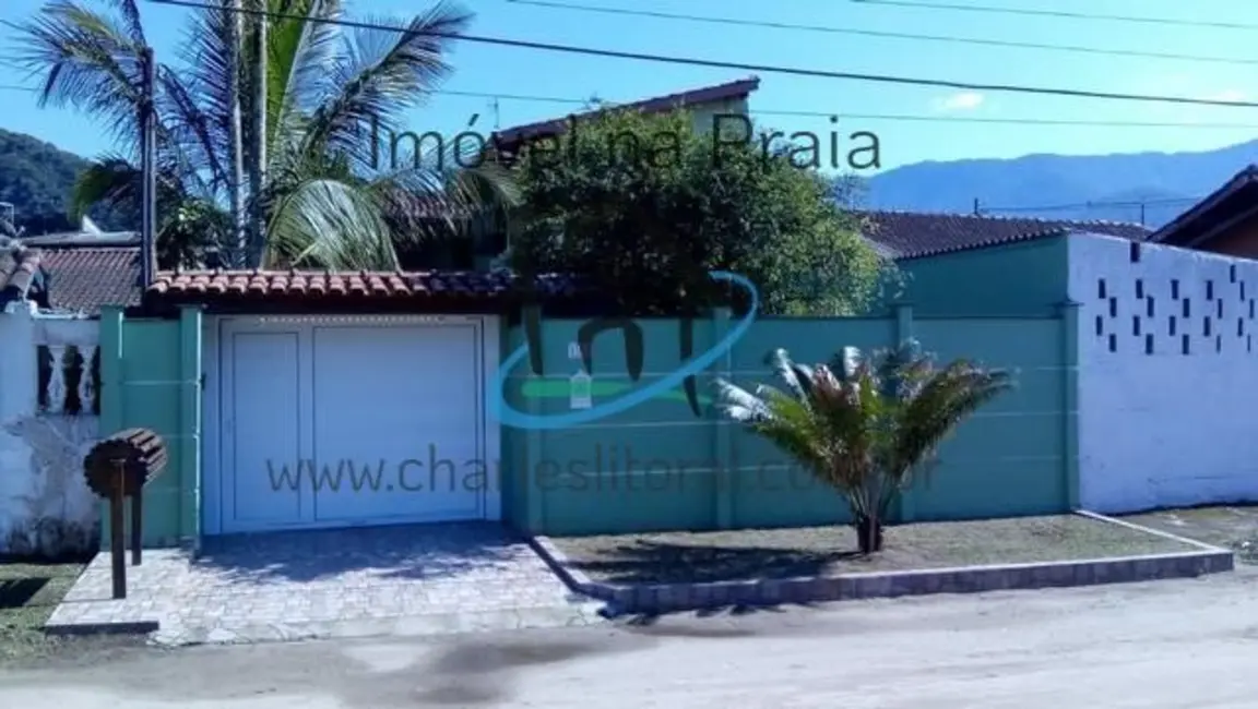 Foto 2 de Casa com 4 quartos à venda, 250m2 em Ubatuba - SP