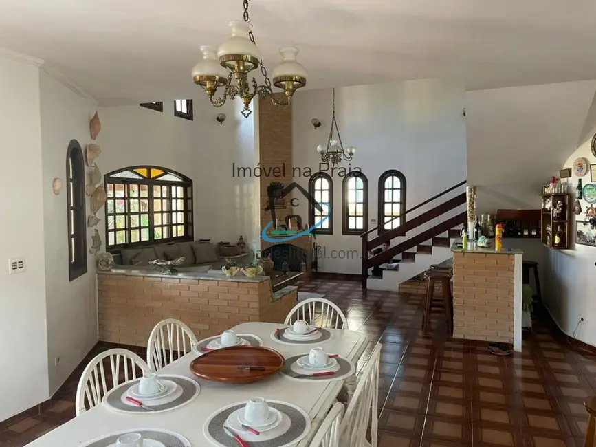 Foto 8 de Casa de Condomínio com 7 quartos à venda, 375m2 em Ubatuba - SP