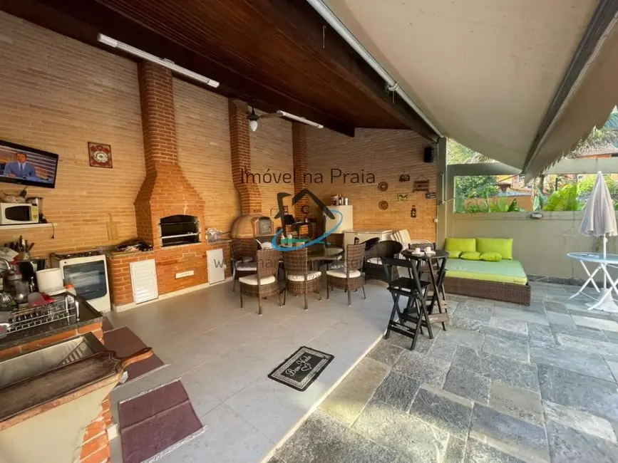 Foto 3 de Casa de Condomínio com 7 quartos à venda, 375m2 em Ubatuba - SP