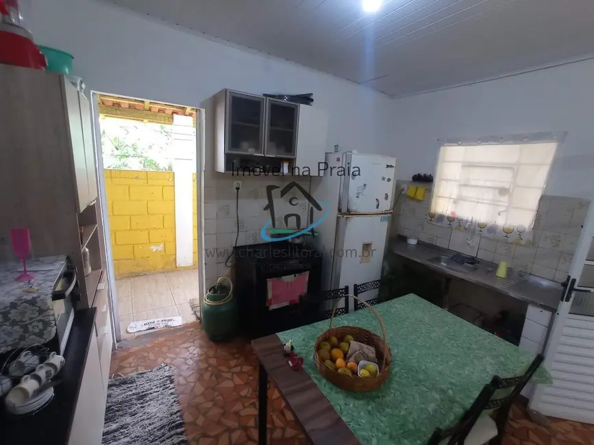 Foto 5 de Casa com 2 quartos à venda, 30m2 em Sumaré, Caraguatatuba - SP