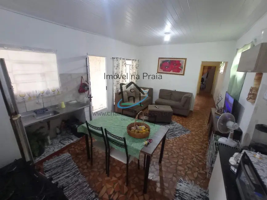 Foto 4 de Casa com 2 quartos à venda, 30m2 em Sumaré, Caraguatatuba - SP