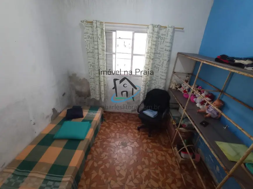 Foto 9 de Casa com 2 quartos à venda, 30m2 em Sumaré, Caraguatatuba - SP