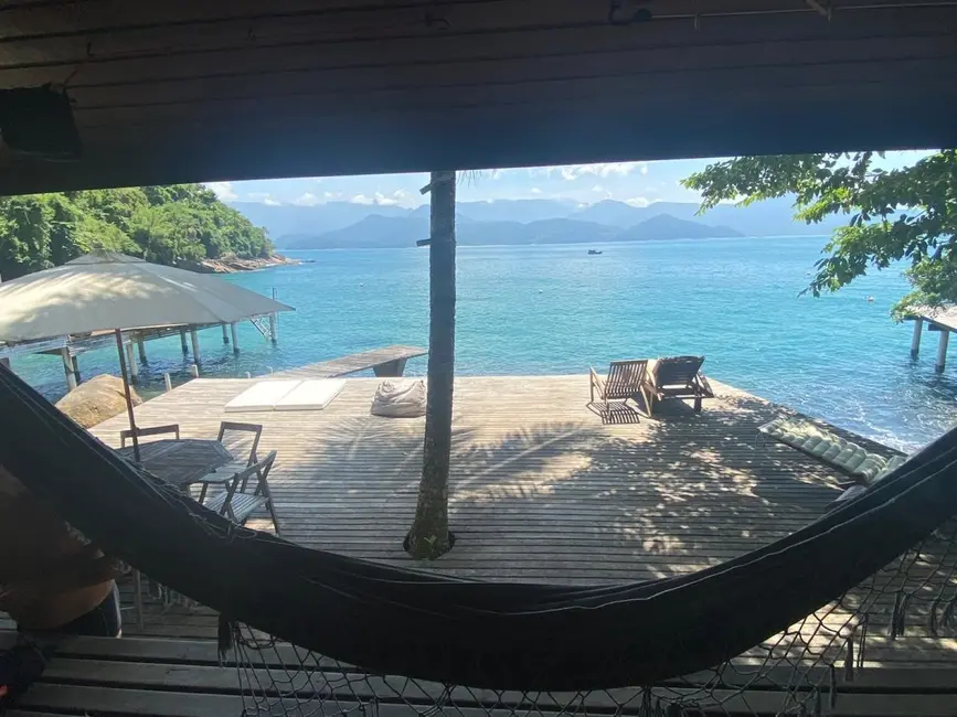 Foto 9 de Casa com 2 quartos à venda, 200m2 em Ubatuba - SP