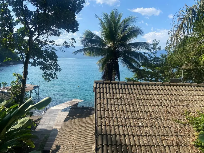 Foto 5 de Casa com 2 quartos à venda, 200m2 em Ubatuba - SP