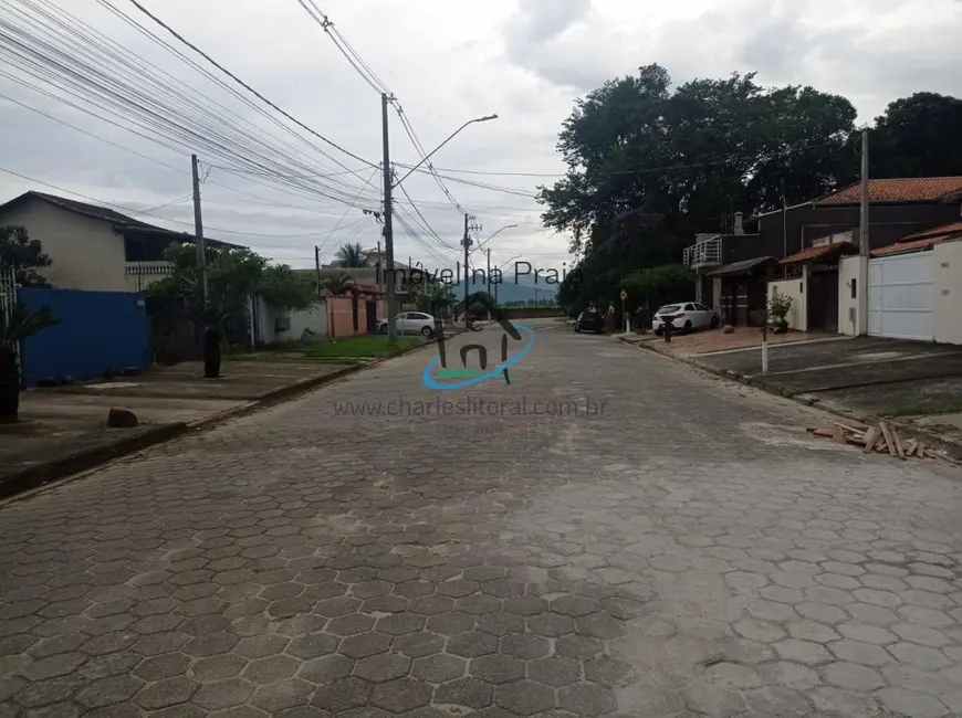 Foto 2 de Casa com 3 quartos à venda, 70m2 em Jardim das Gaivotas, Caraguatatuba - SP