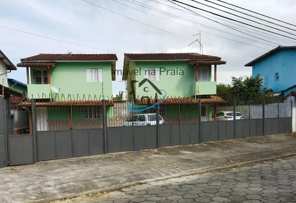Foto 1 de Casa de Condomínio com 2 quartos à venda, 40m2 em Martim de Sá, Caraguatatuba - SP