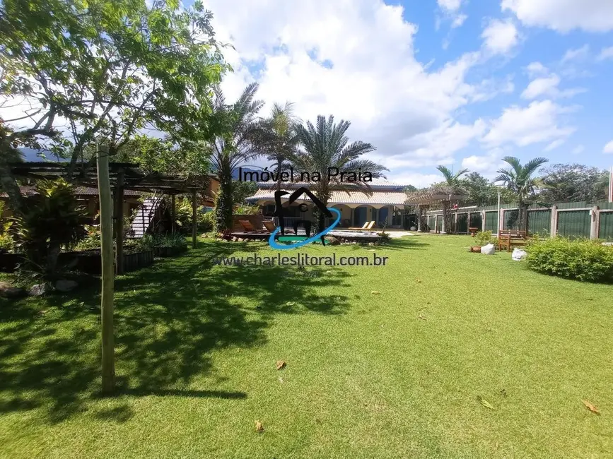 Foto 9 de Casa com 7 quartos à venda, 364m2 em Ubatuba - SP