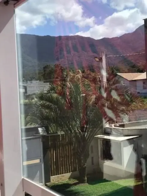 Foto 5 de Casa com 2 quartos à venda, 155m2 em Massaguaçu, Caraguatatuba - SP