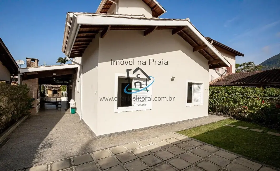 Casa com 3 quartos à venda, 173m2 em Ubatuba - SP - imagem 4 Foto 4 de Casa com 3 quartos à venda, 173m2 em Ubatuba - SP
