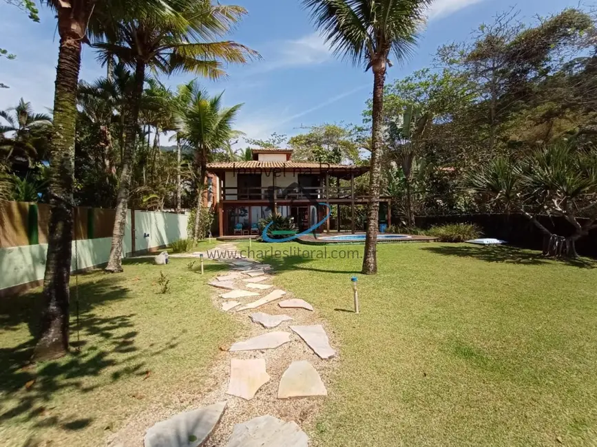 Foto 4 de Casa com 4 quartos à venda, 258m2 em Ubatuba - SP