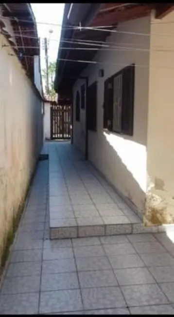 Foto 3 de Casa com 2 quartos à venda, 70m2 em Ubatuba - SP