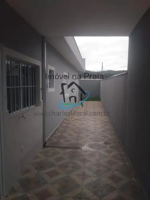Casa com 2 quartos à venda, 70m2 em Massaguaçu, Caraguatatuba - SP - imagem 6 Foto 6 de Casa com 2 quartos à venda, 70m2 em Massaguaçu, Caraguatatuba - SP