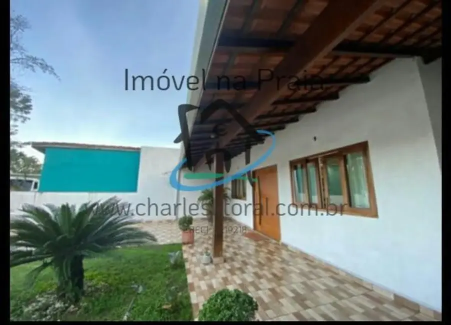 Foto 4 de Casa com 3 quartos à venda, 200m2 em Ubatuba - SP