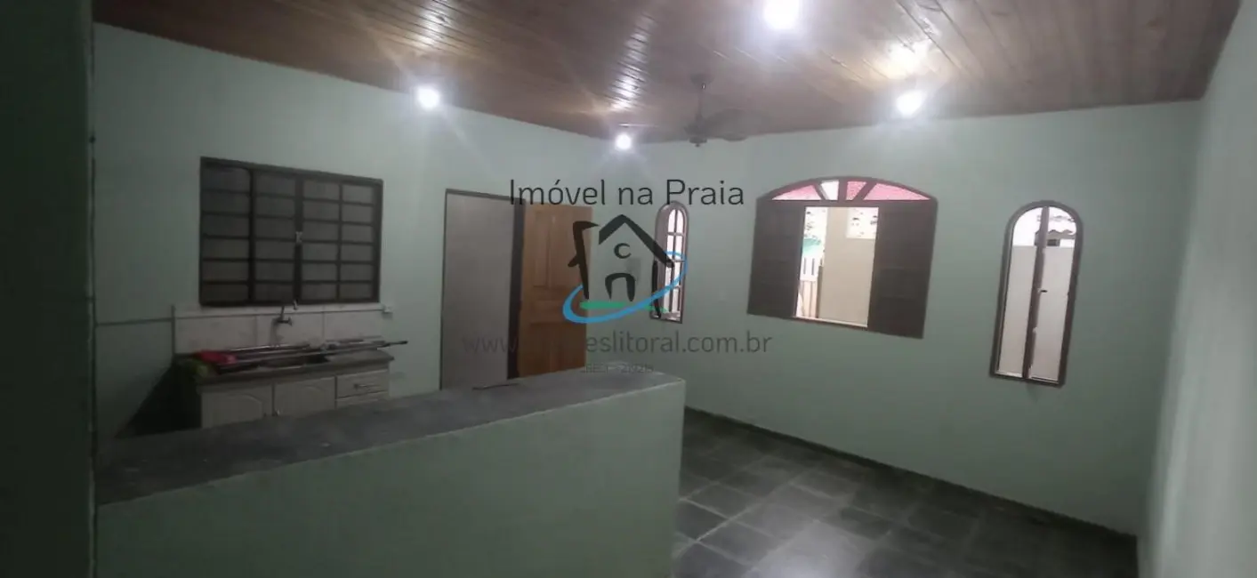 Foto 9 de Casa com 2 quartos à venda, 75m2 em Ubatuba - SP