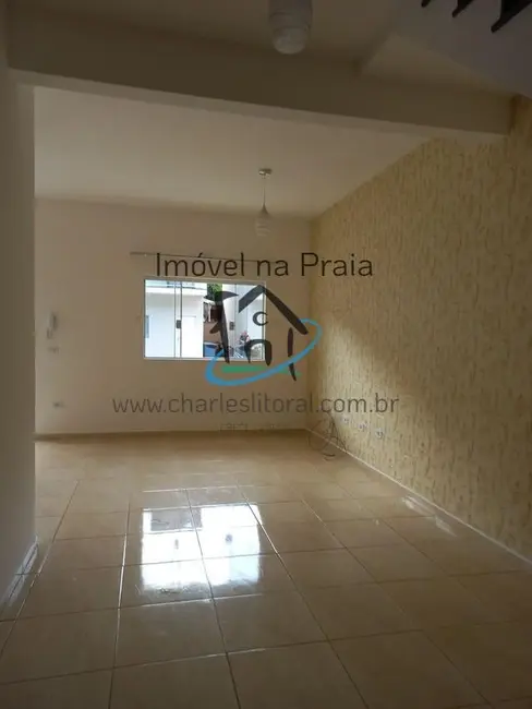 Foto 3 de Casa com 2 quartos à venda, 100m2 em Cidade Jardim, Caraguatatuba - SP