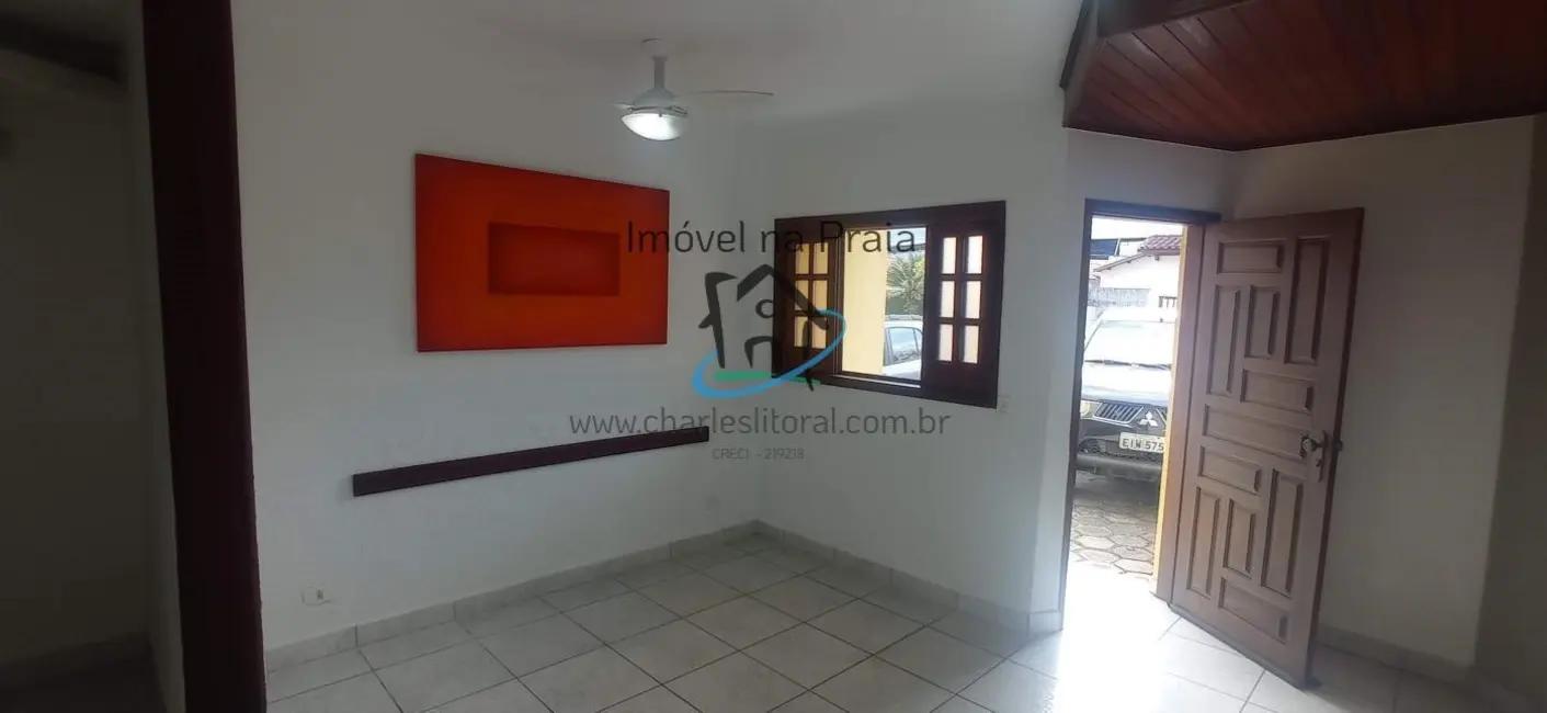 Foto 3 de Casa de Condomínio com 2 quartos à venda, 80m2 em Caraguatatuba - SP