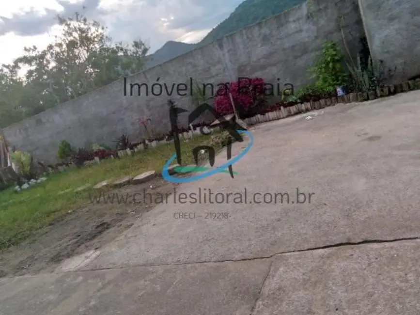 Foto 4 de Casa com 2 quartos à venda, 55m2 em Ubatuba - SP