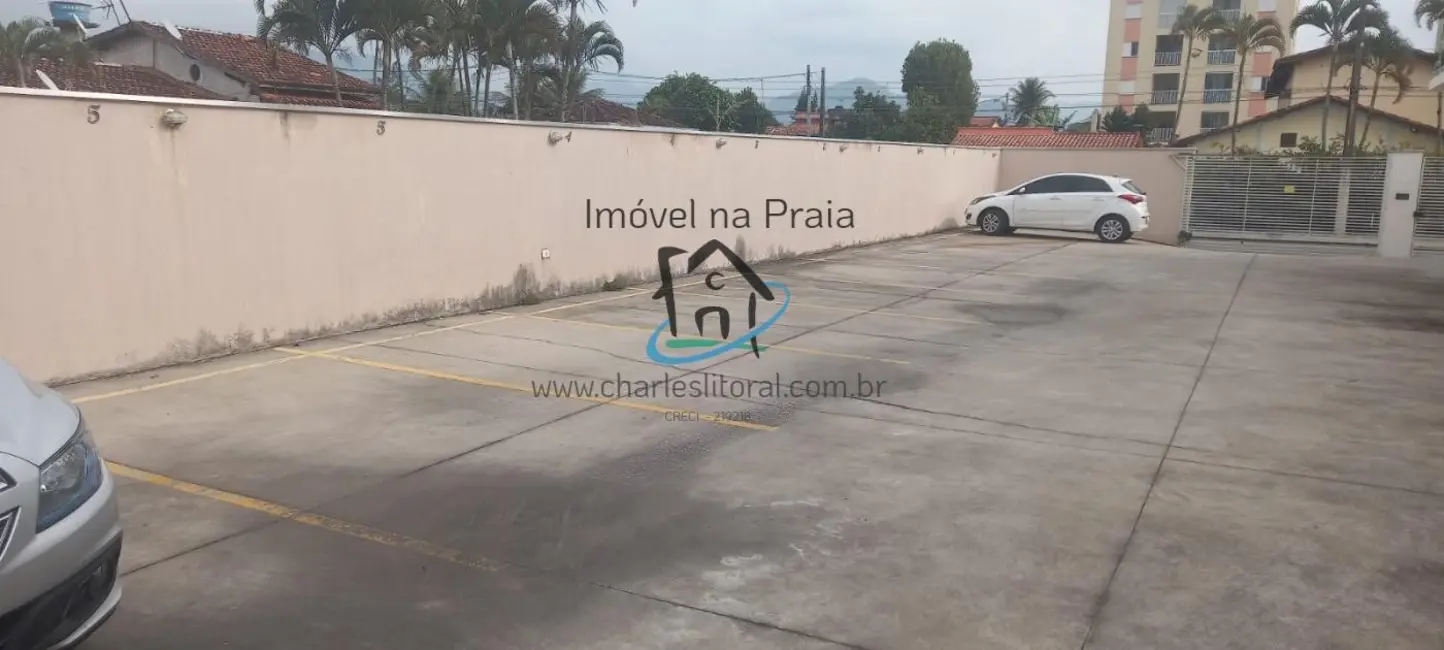 Foto 2 de Casa de Condomínio com 2 quartos à venda, 60m2 em Caraguatatuba - SP