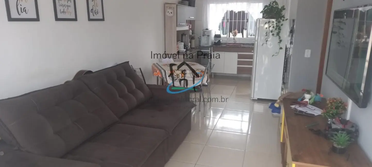 Foto 3 de Casa de Condomínio com 2 quartos à venda, 60m2 em Caraguatatuba - SP