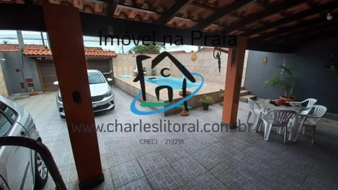 Foto 2 de Casa com 2 quartos à venda, 170m2 em Caraguatatuba - SP
