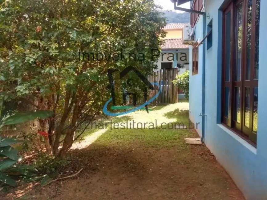 Foto 6 de Casa com 6 quartos à venda, 460m2 em Ubatuba - SP