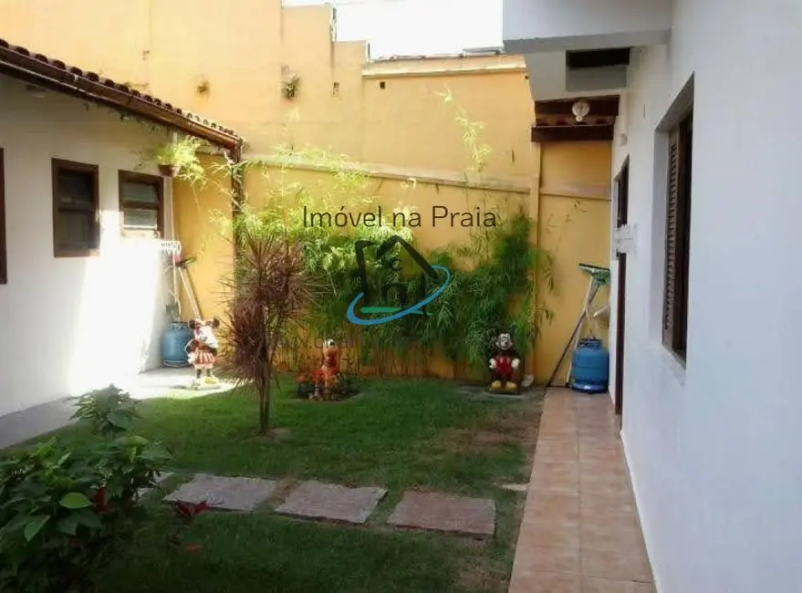 Foto 3 de Casa com 8 quartos à venda, 350m2 em Ubatuba - SP