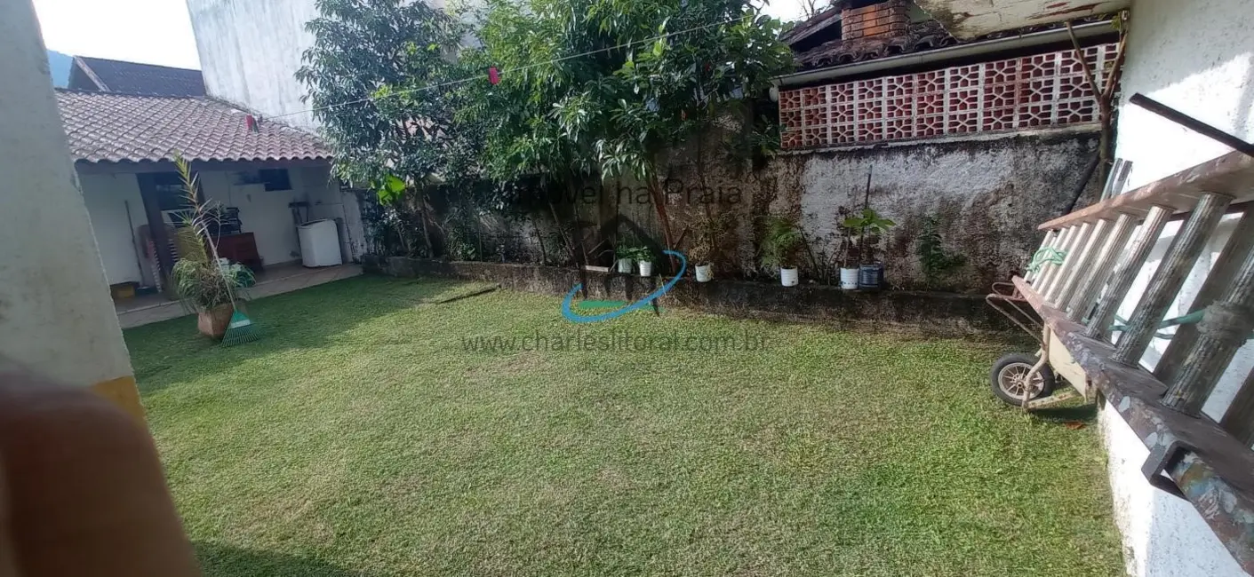 Foto 5 de Casa com 10 quartos à venda, 486m2 em Ubatuba - SP