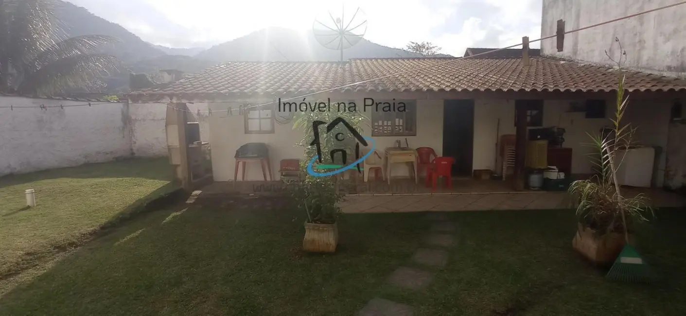 Foto 3 de Casa com 10 quartos à venda, 486m2 em Ubatuba - SP