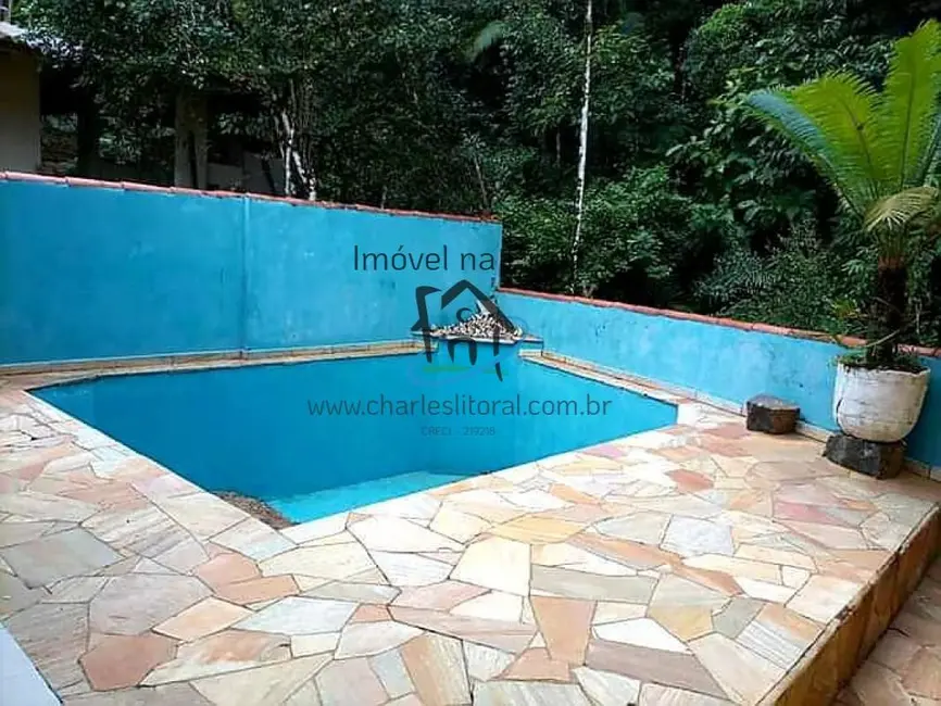 Foto 5 de Casa com 2 quartos à venda, 160m2 em Ubatuba - SP