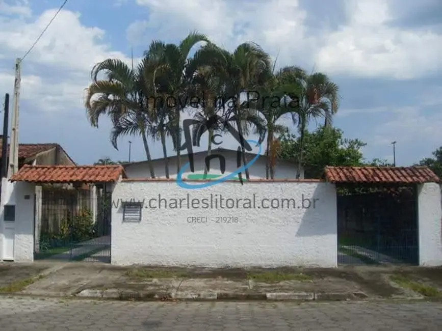 Foto 2 de Casa com 3 quartos à venda, 120m2 em Caraguatatuba - SP