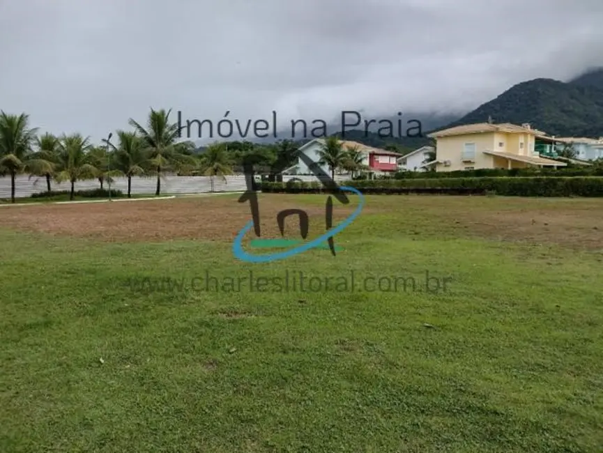 Foto 2 de Terreno / Lote à venda, 1700m2 em Praia da Mococa, Caraguatatuba - SP