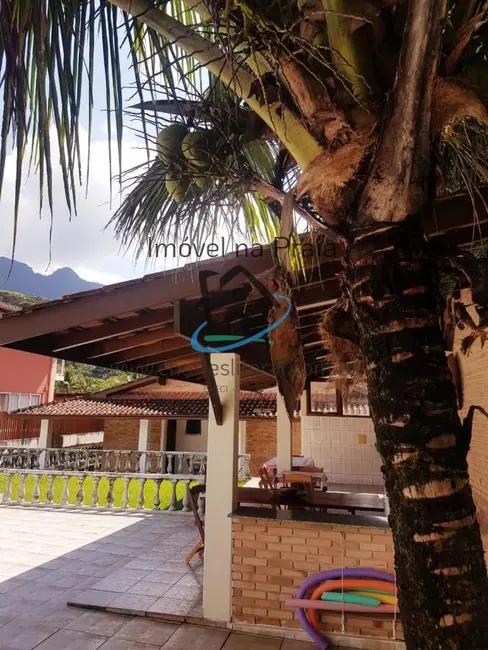 Casa de Condomínio com 6 quartos à venda, 160m2 em Ubatuba - SP - imagem 5 Foto 5 de Casa de Condomínio com 6 quartos à venda, 160m2 em Ubatuba - SP