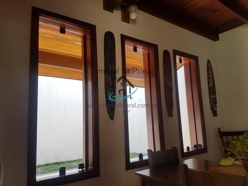 Casa de Condomínio com 6 quartos à venda, 160m2 em Ubatuba - SP - imagem 6 Foto 6 de Casa de Condomínio com 6 quartos à venda, 160m2 em Ubatuba - SP