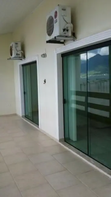 Foto 6 de Casa com 3 quartos à venda, 260m2 em Sao Sebastiao - SP