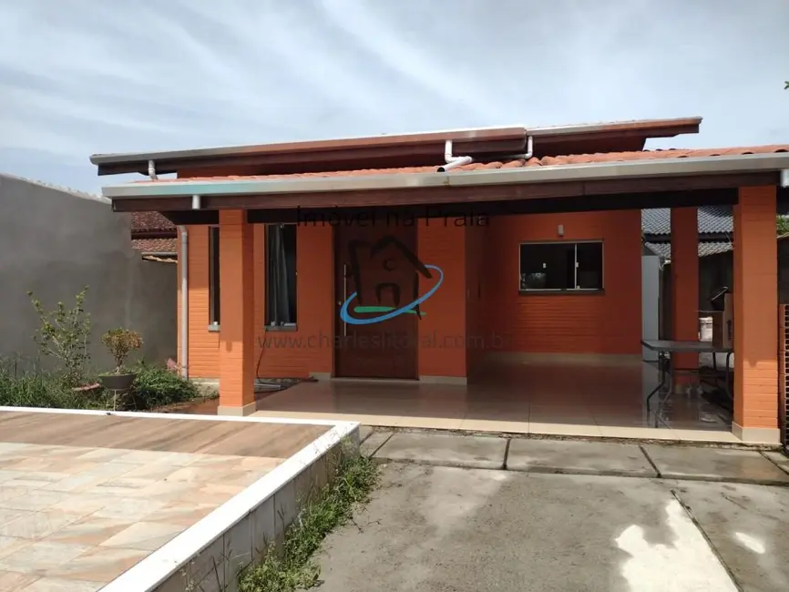 Foto 4 de Casa com 2 quartos à venda, 102m2 em Jardim Tarumãs, Caraguatatuba - SP