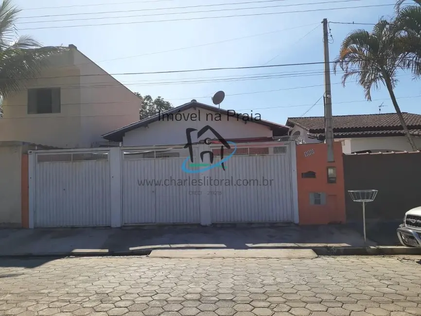 Foto 2 de Casa com 4 quartos à venda, 120m2 em Massaguaçu, Caraguatatuba - SP
