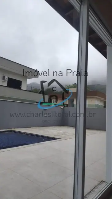 Foto 6 de Casa de Condomínio com 4 quartos à venda, 230m2 em Ubatuba - SP