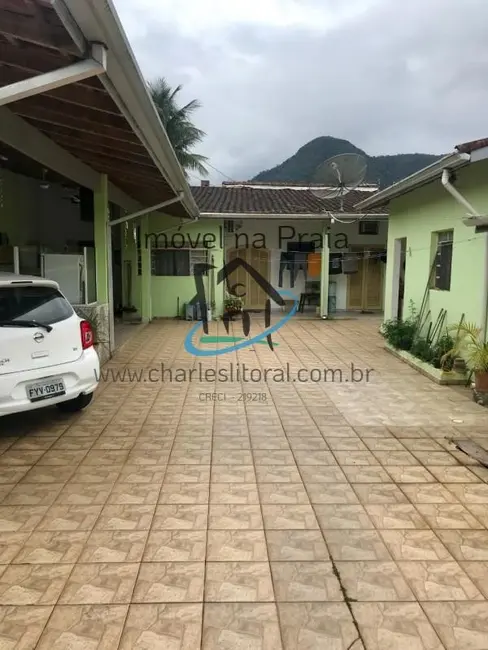 Foto 2 de Casa com 2 quartos à venda, 110m2 em Martim de Sá, Caraguatatuba - SP