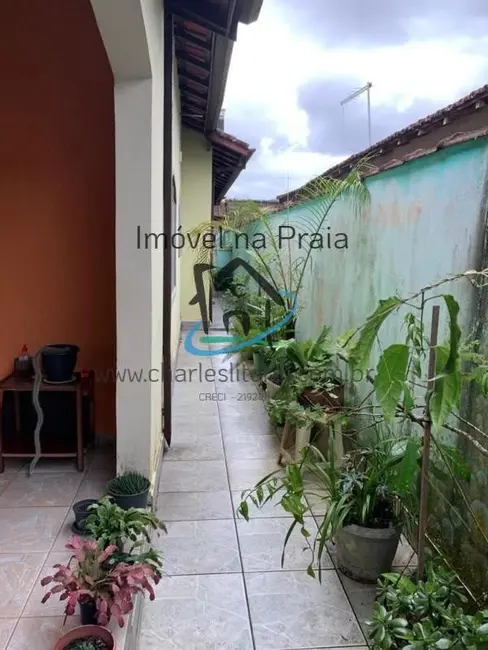Foto 2 de Casa com 3 quartos à venda, 180m2 em Ubatuba - SP