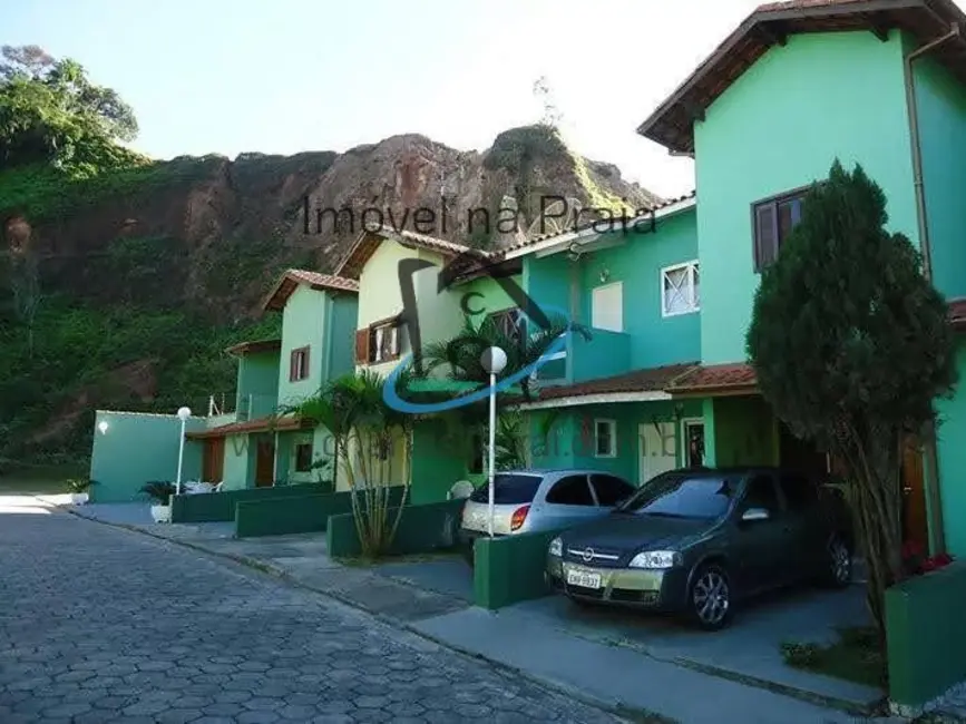 Foto 2 de Casa de Condomínio com 3 quartos à venda, 89m2 em Cidade Jardim, Caraguatatuba - SP