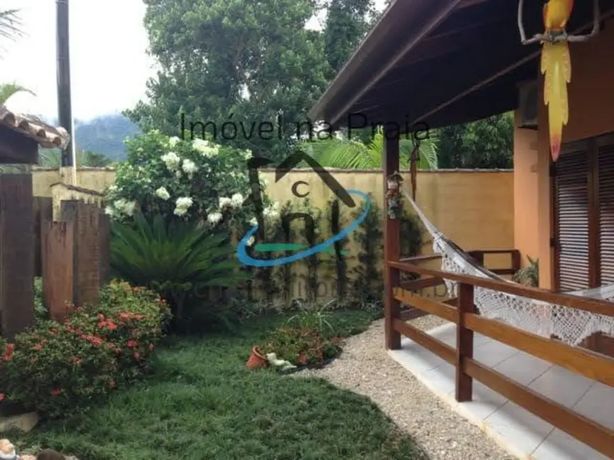 Foto 2 de Casa de Condomínio com 4 quartos à venda, 260m2 em Praia da Mococa, Caraguatatuba - SP