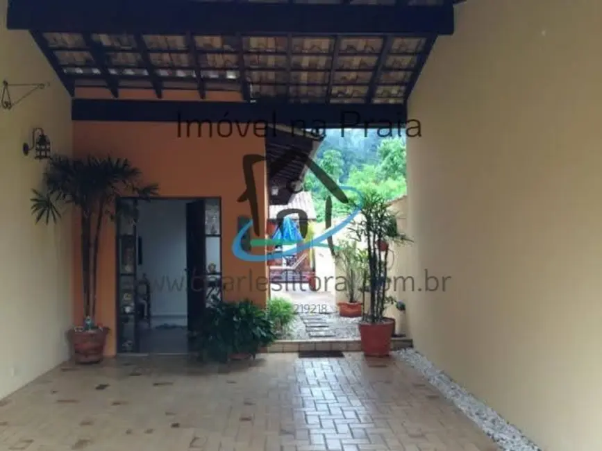 Foto 6 de Casa de Condomínio com 4 quartos à venda, 260m2 em Praia da Mococa, Caraguatatuba - SP