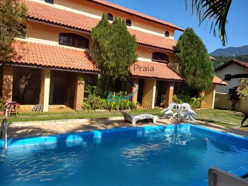 Foto 4 de Casa com 6 quartos à venda, 280m2 em Massaguaçu, Caraguatatuba - SP