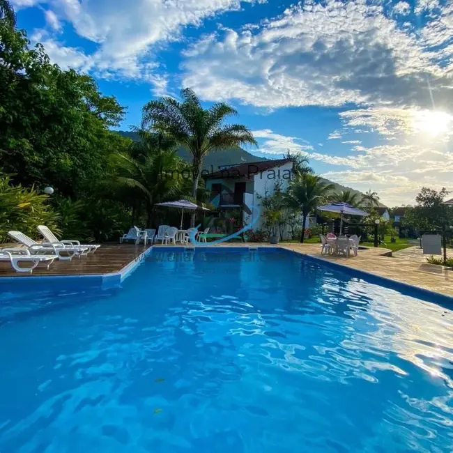 Foto 1 de Casa de Condomínio com 3 quartos à venda, 110m2 em Ubatuba - SP