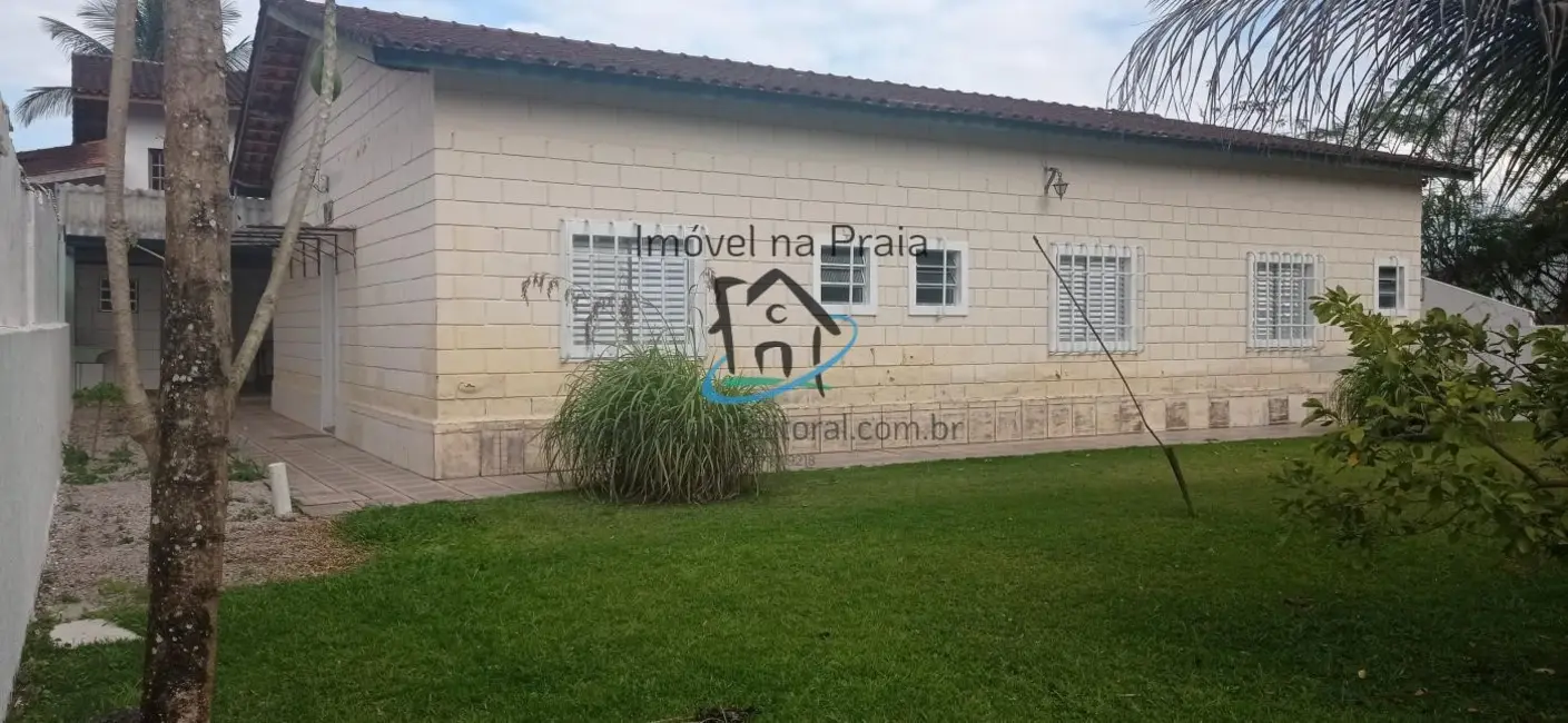 Foto 2 de Casa com 5 quartos à venda, 120m2 em Ubatuba - SP